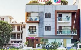Hotel 91 Golf Course Road